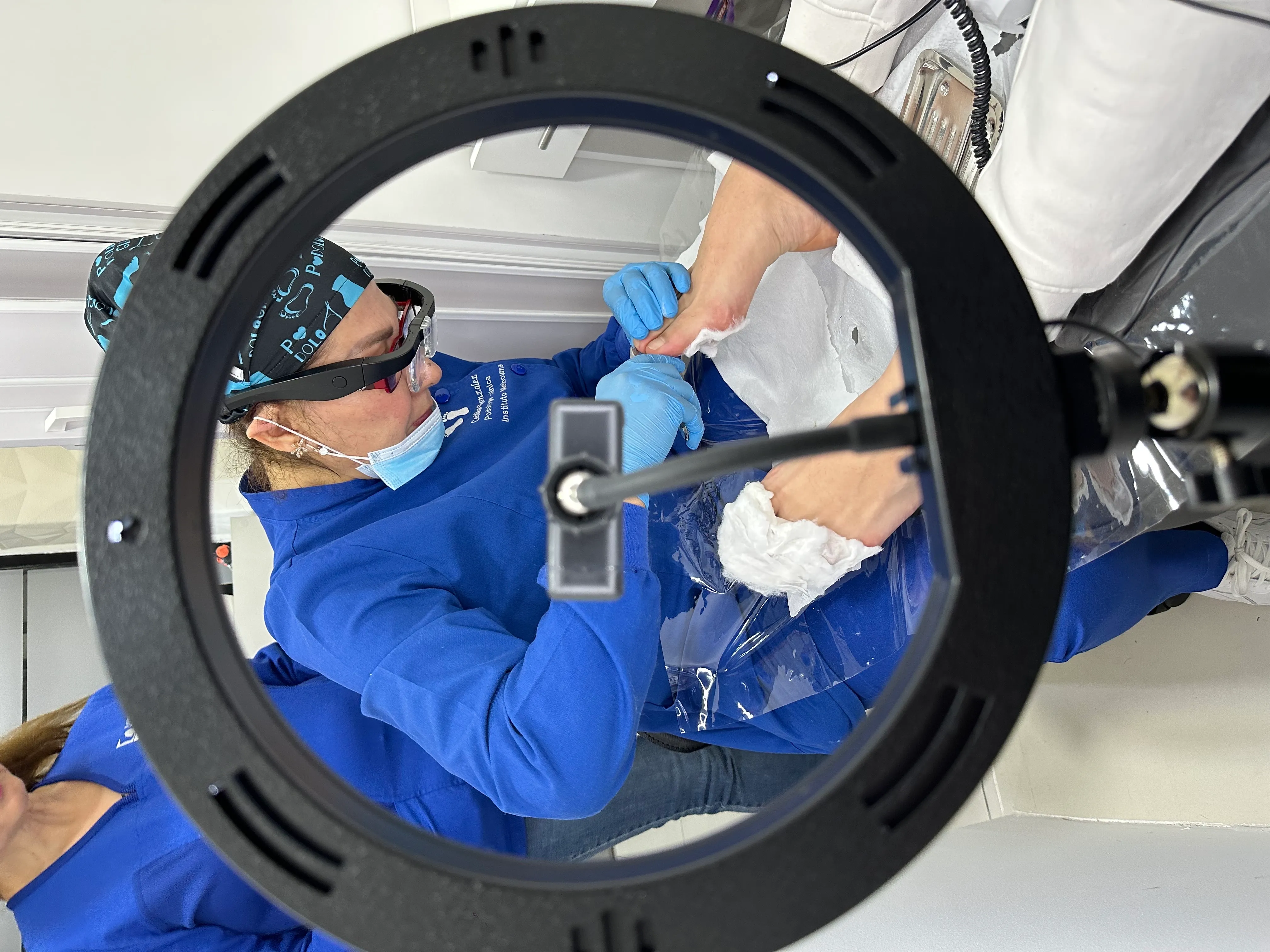 Sesión Podólogica - Imagen 1