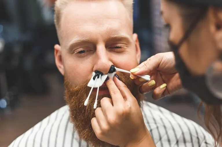 Corte y barba + depilacion nasal / oidos  - Imagen 1