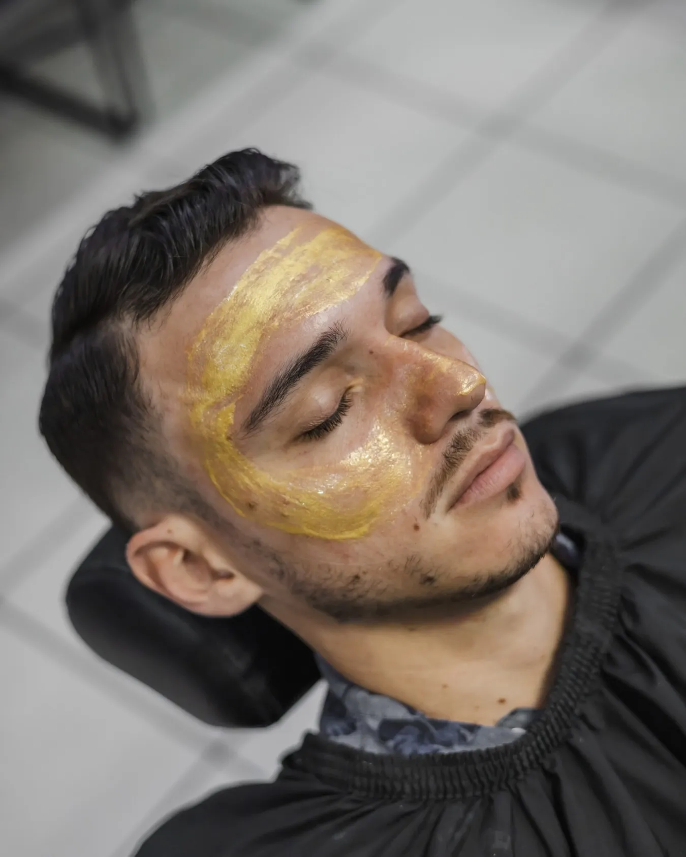 MASCARILLA DORADA