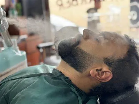 CORTE + BARBA + CEJAS + VAPOROZONO COMPLETO  - Imagen 1