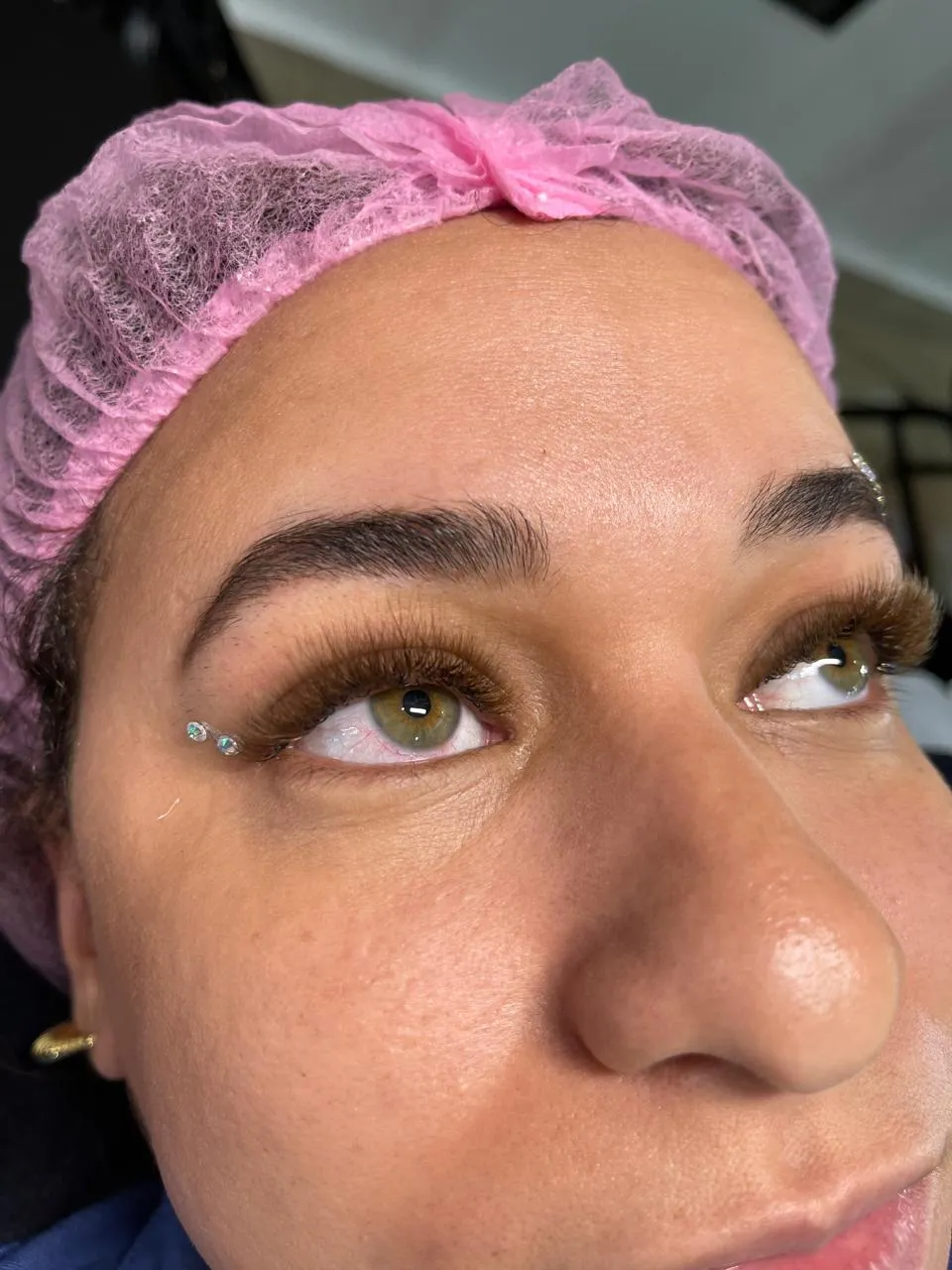 POSTURA GLAM YY MARRONES 2D - Imagen 1