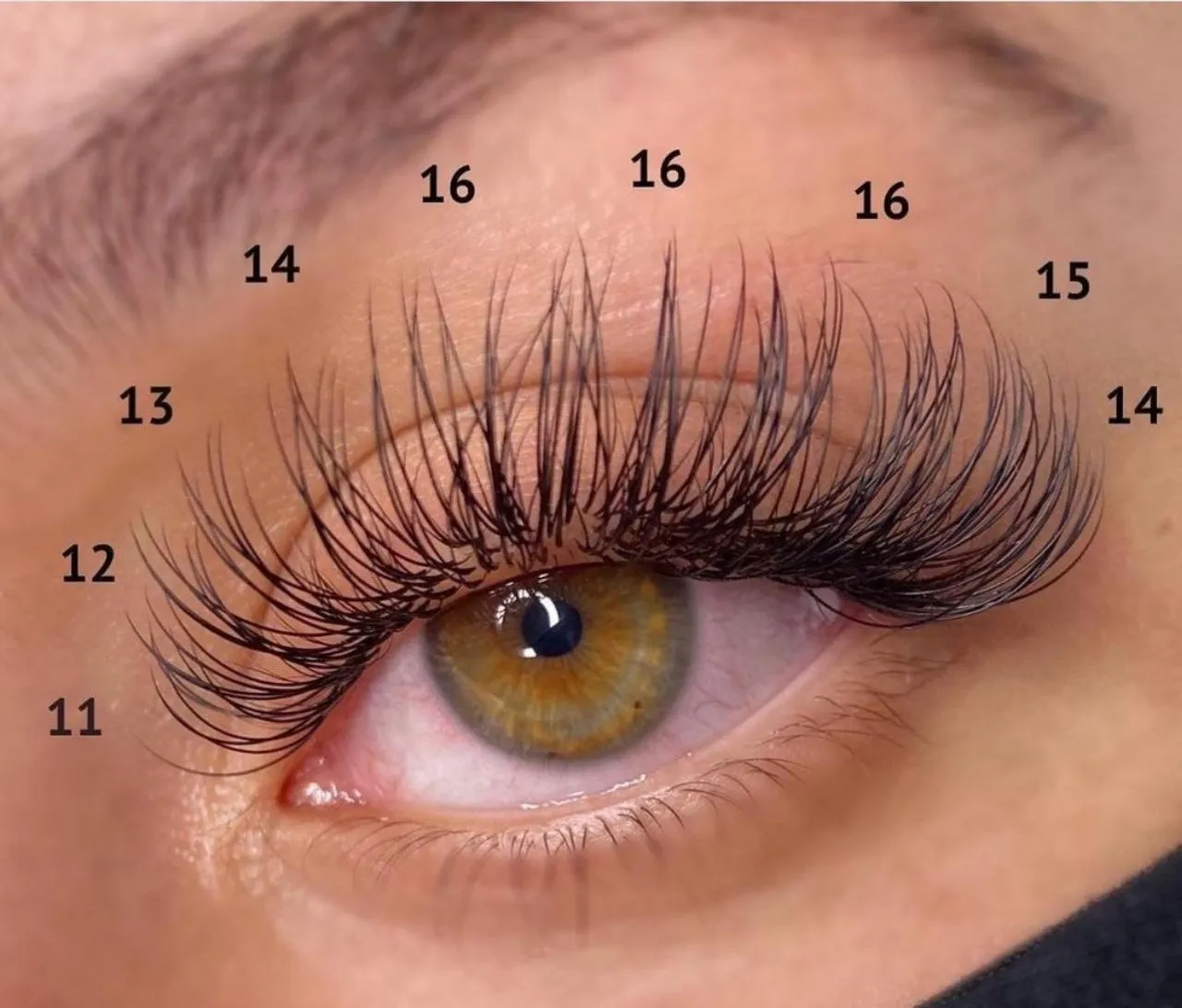 POSTURA PESTAÑAS CLASICAS NEGRAS - Imagen 1