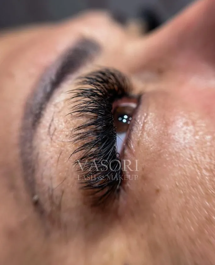 POSTURA PESTAÑAS CLOVER 5d negras