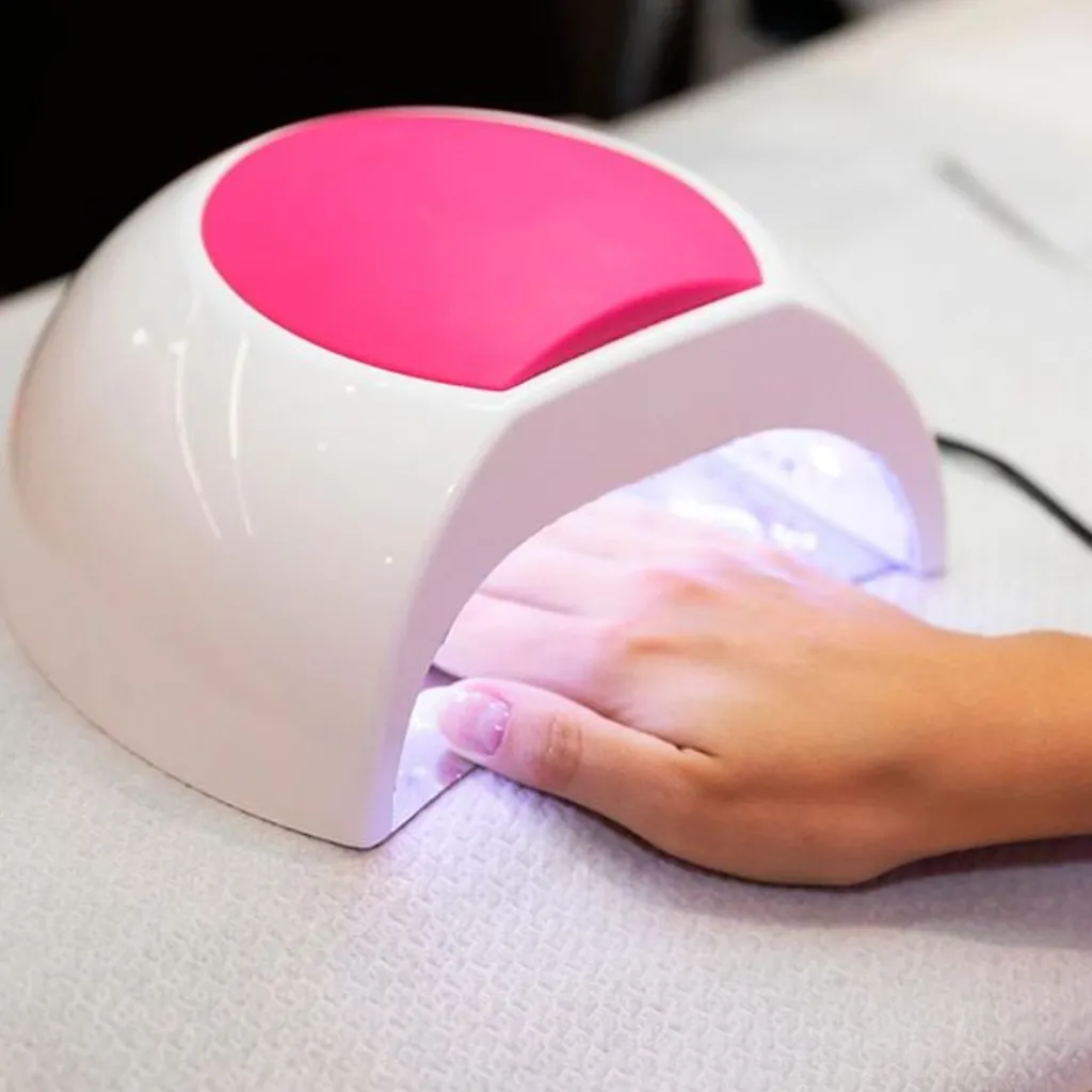 Manicur Semipermanente