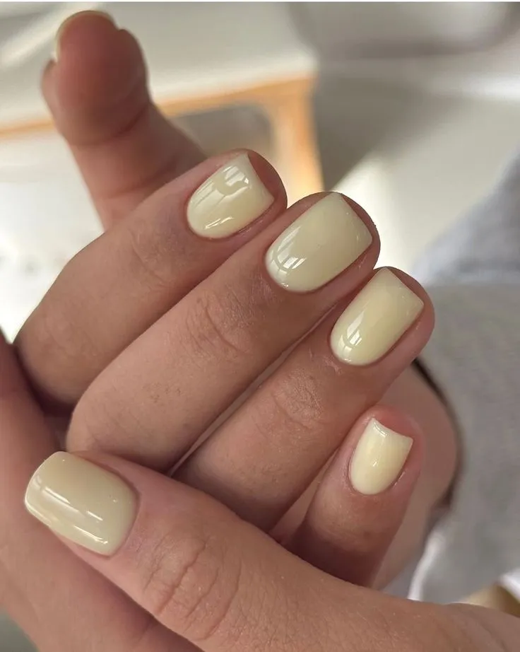 MANICURA SEMIPERMANENTE BASE RUBBER - 1