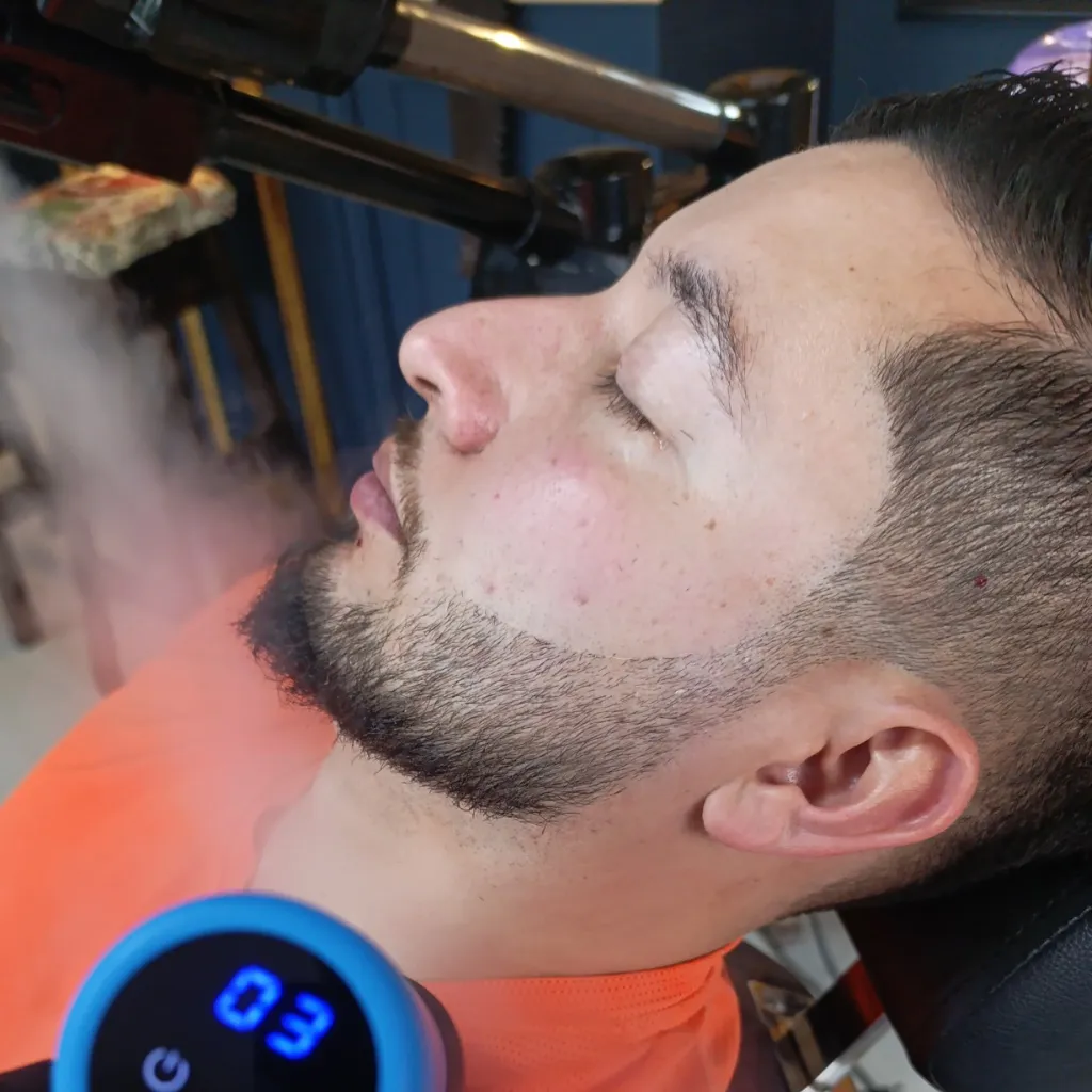 CORTE Y BARBA PREMIUM