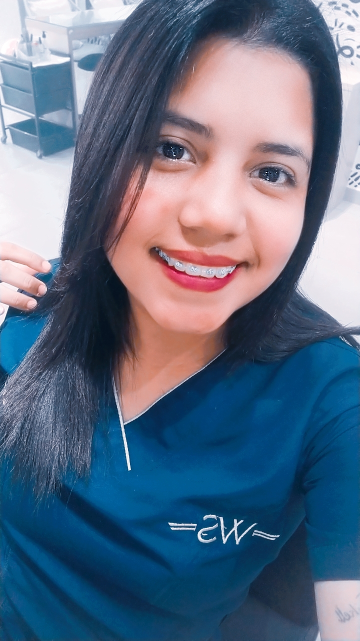 EMILY CAVADIA ACOSTA