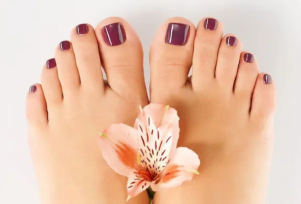 Pedicure Tradicional - Imagen 1