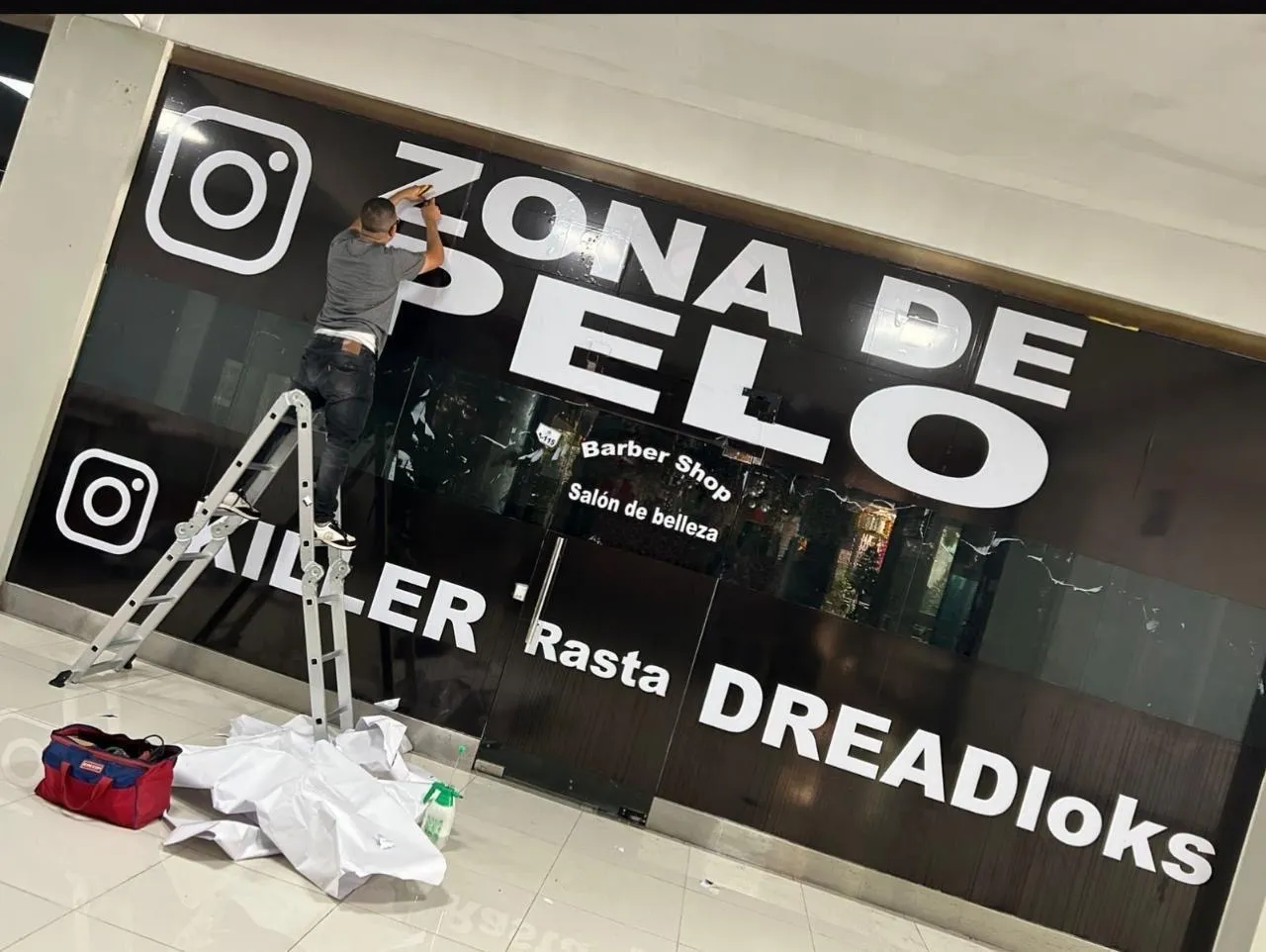 ZONA PELO  Santiago 